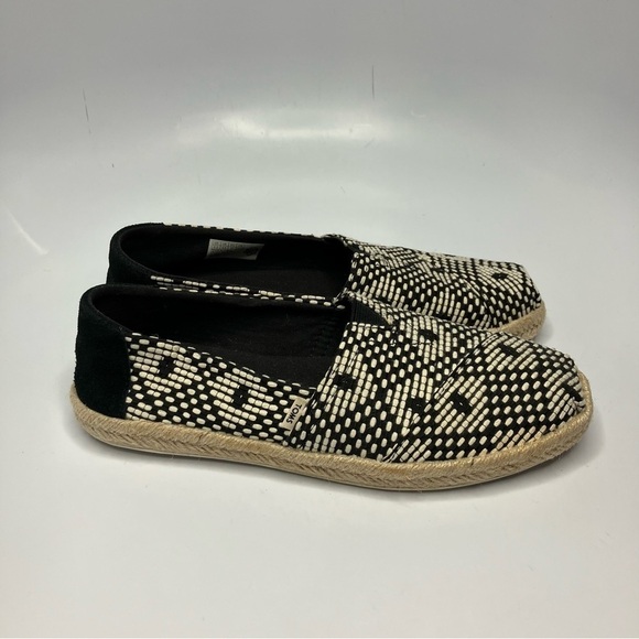 Toms espadrille alpargata slip on shoes Aztec western print size 6.5 - Picture 3 of 8